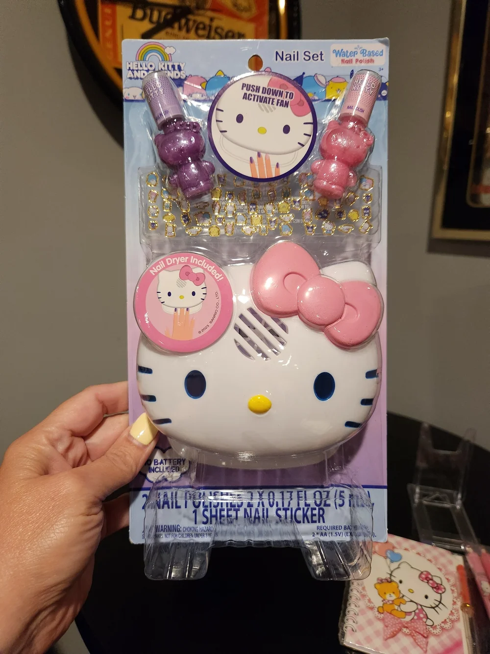 Hello Kitty Floral Bow Pouch and Pink Accessory Gift Set